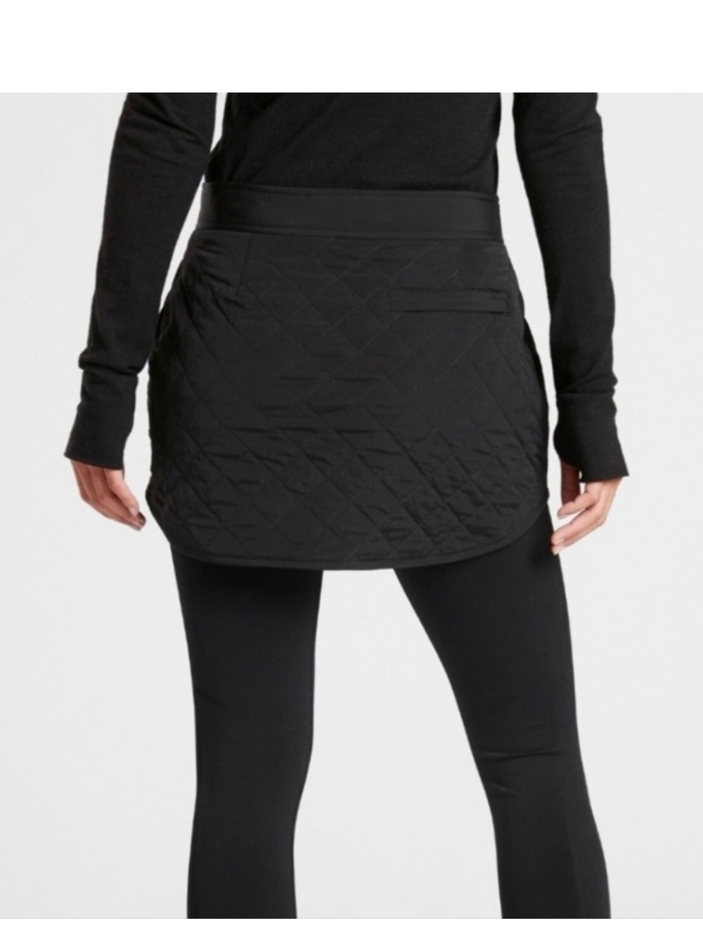 Athleta Toasty Buns Quilted Skirt Black Size 2 View 3